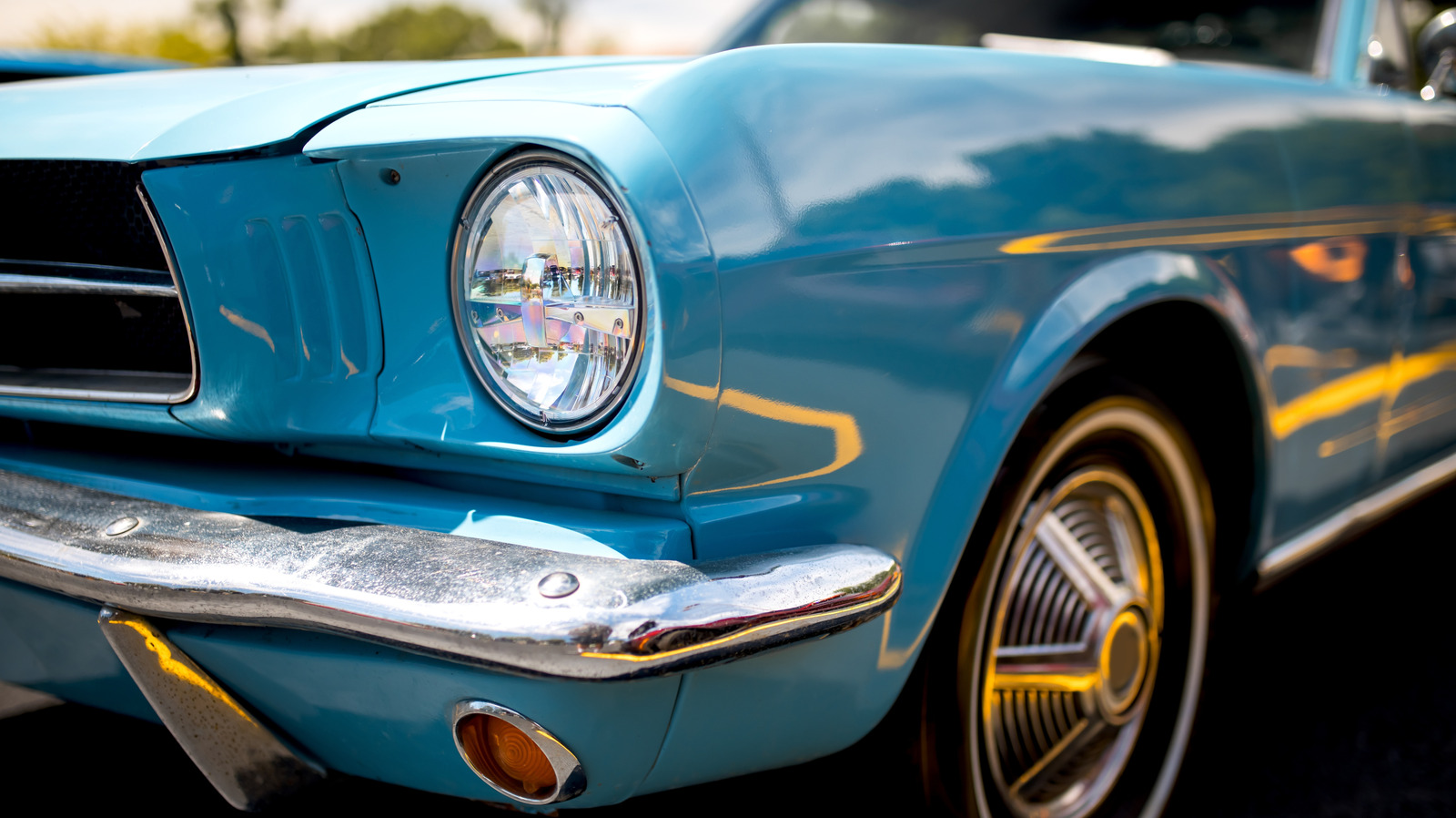 5 Best Value Vintage Car Accessories for Modernizing