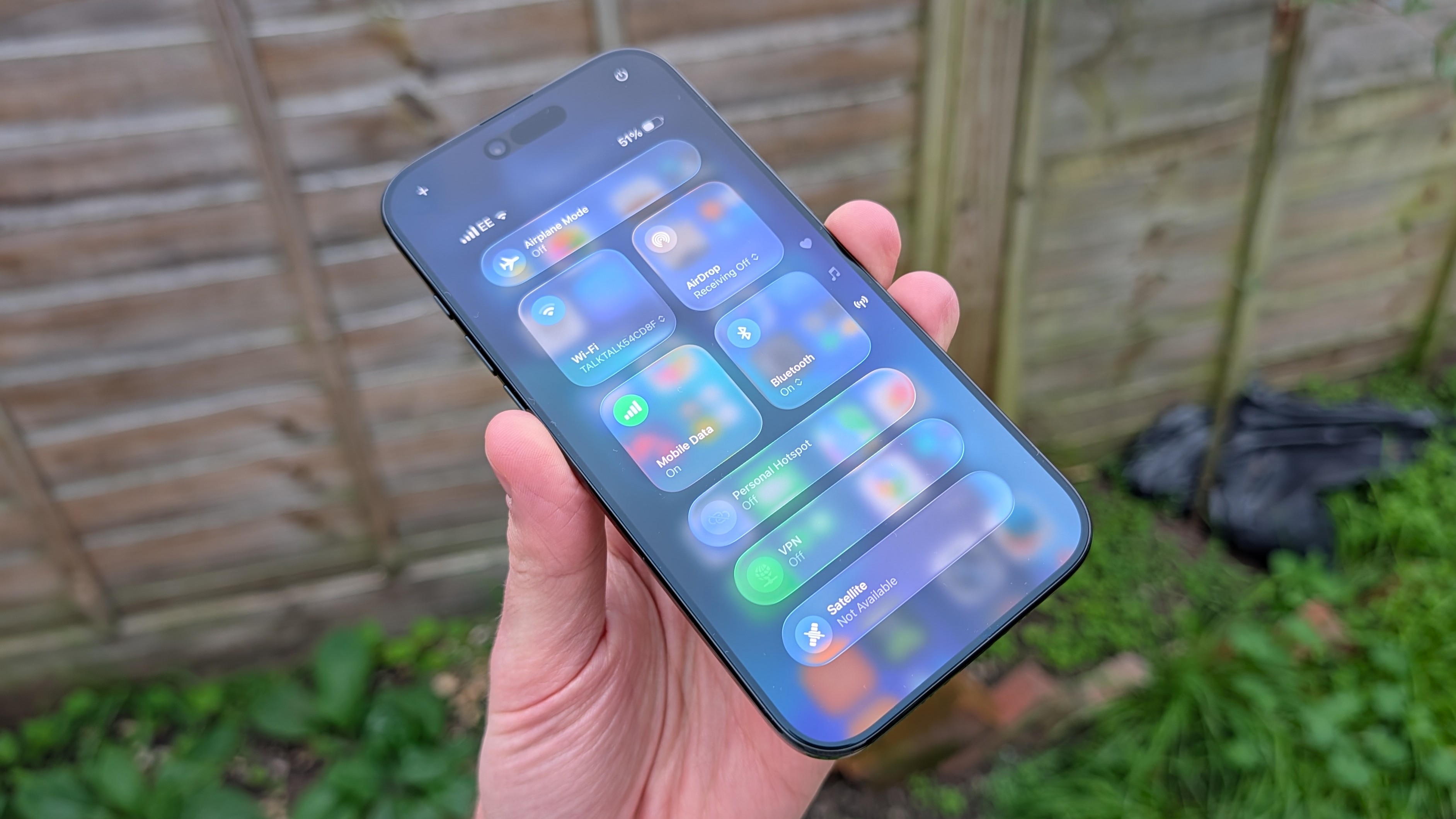 iPhone Air Review: A Guide to Apple’s Thinnest Phone