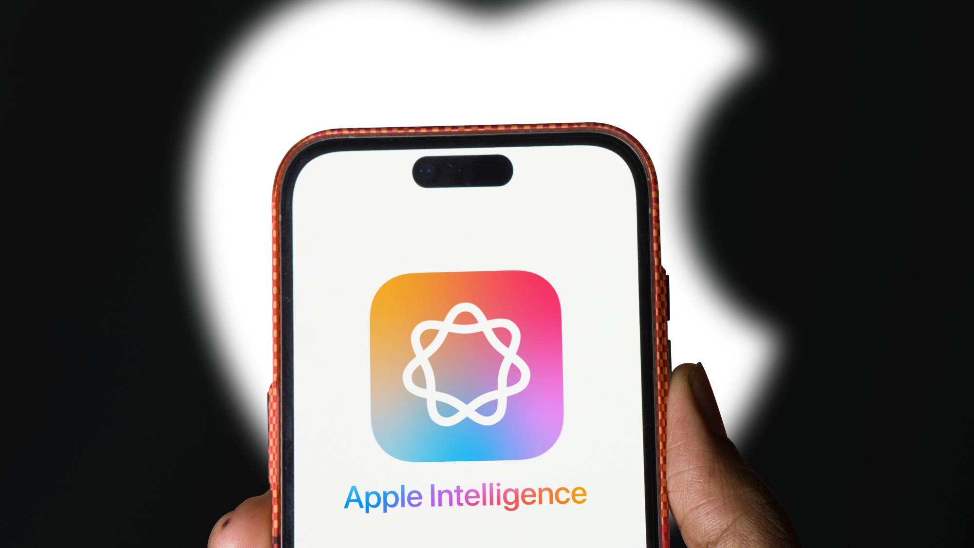 iPhone screen displaying the Apple Intelligence glowing border animation.