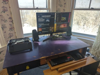 The KDE Plasma desktop interface active on the Steam Deck's built-in screen.